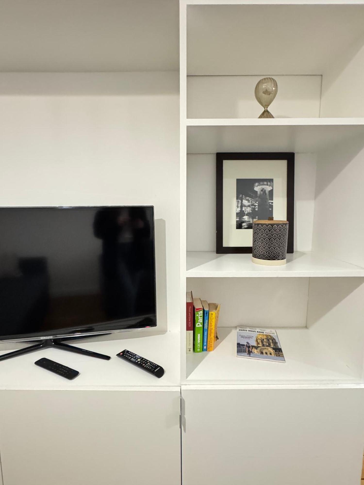 Charming Flat, Center Of *