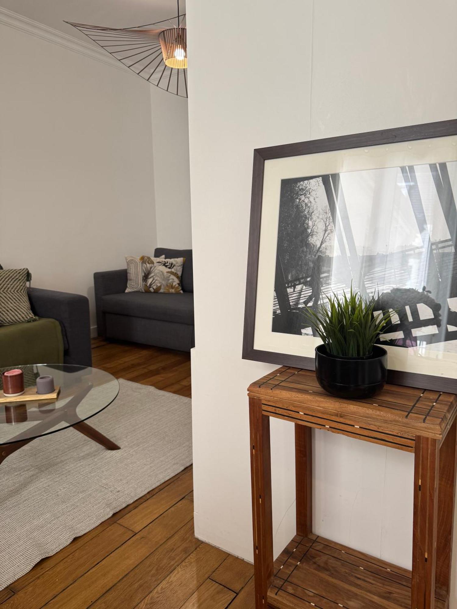 Apartment Charming Flat, Center Of