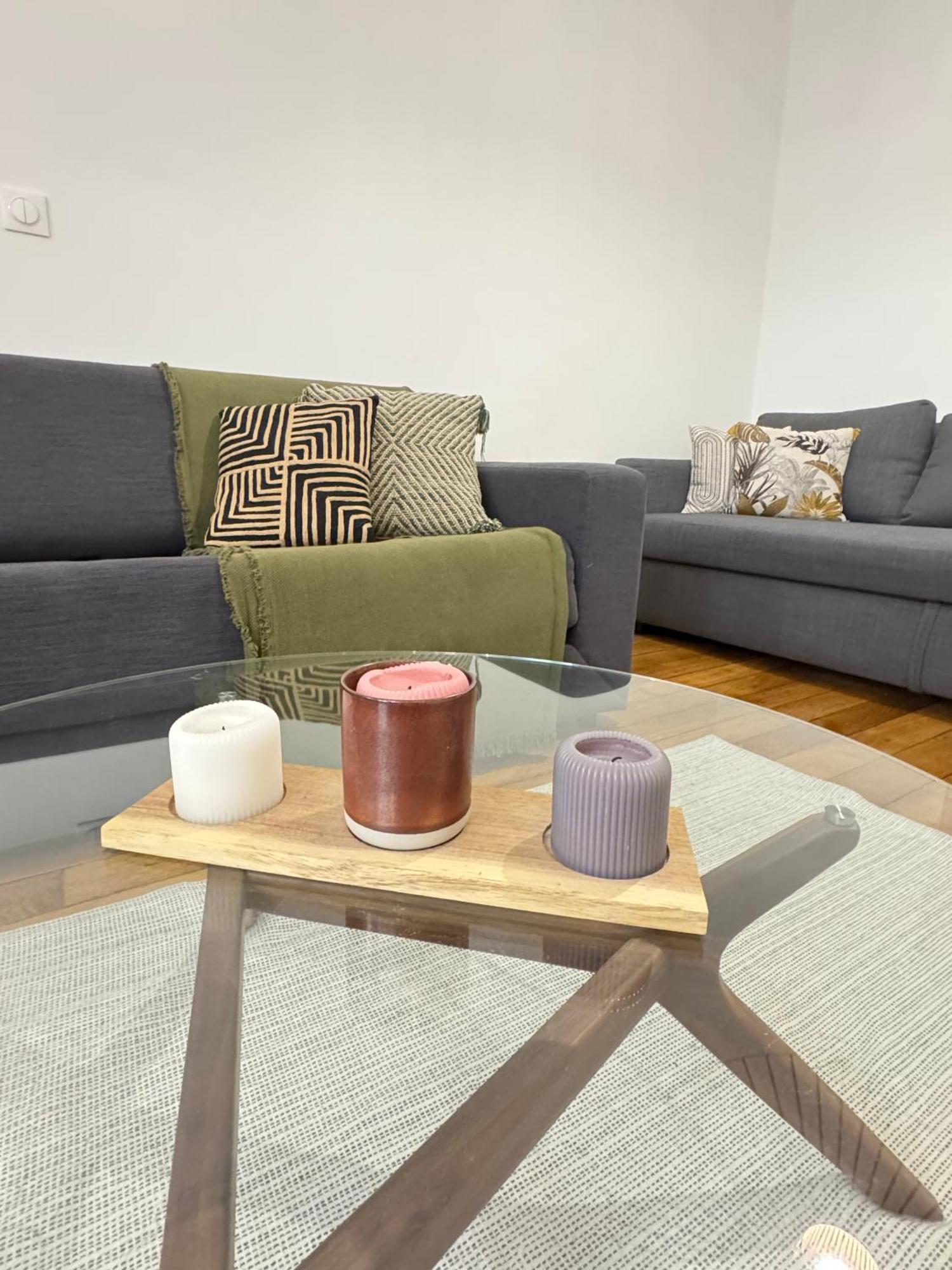 Charming Flat, Center Of *