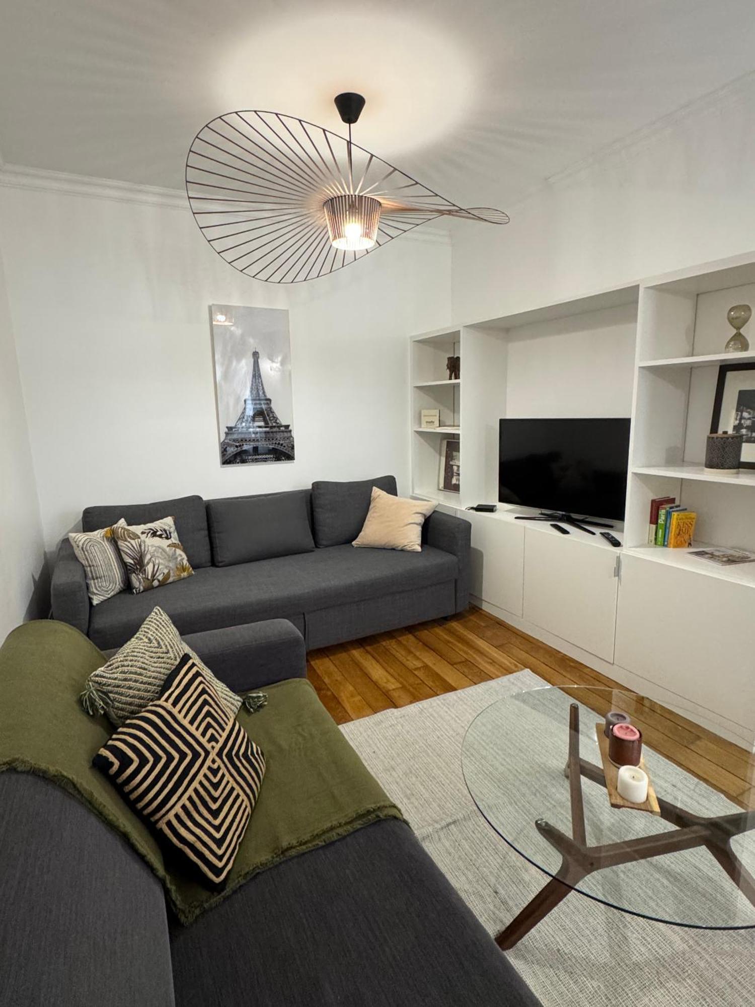Charming Flat, Center Of